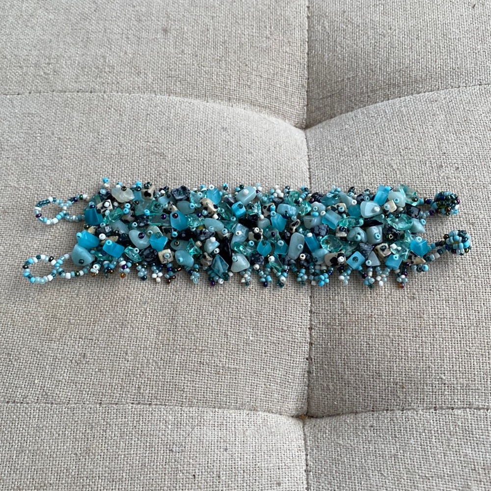 Blue beaded bracelet